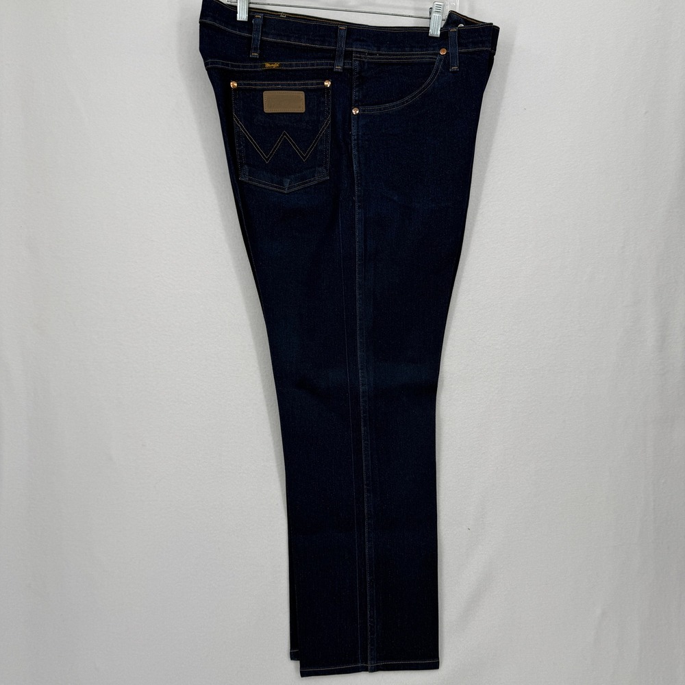 Wrangler Jeans Mens 38x30‎ Indigo Blue Advanced Comfort Starched Cowboy Cut A103